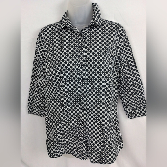 2/$30 CHADWICKS Stylish Black and White Damask Pattern Shirt (#1,328) - Picture 1 of 8
